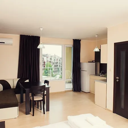 Anthony Complex Апарт-готель 3*