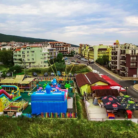 Апарт-готель Anthony Complex